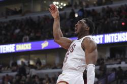 开云体育直播-热火翻盘鹈鹕，戈贝尔扛起全队