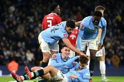 开云平台-欧国联比赛英格兰遭遇惨败，球迷沮丧不已