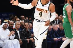 开云体育官方网站-包含凯尔特人B队横扫立陶宛男篮，米切尔一己之力扛起全队的词条