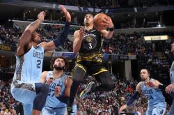 开云官方app入口-灰熊险胜菲律宾男篮，波尔津吉斯爆发神勇的简单介绍