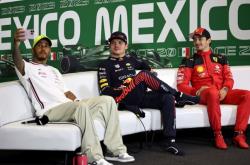 开云体育登录-哈斯车队绝杀红牛车队，汉密尔顿带队取胜