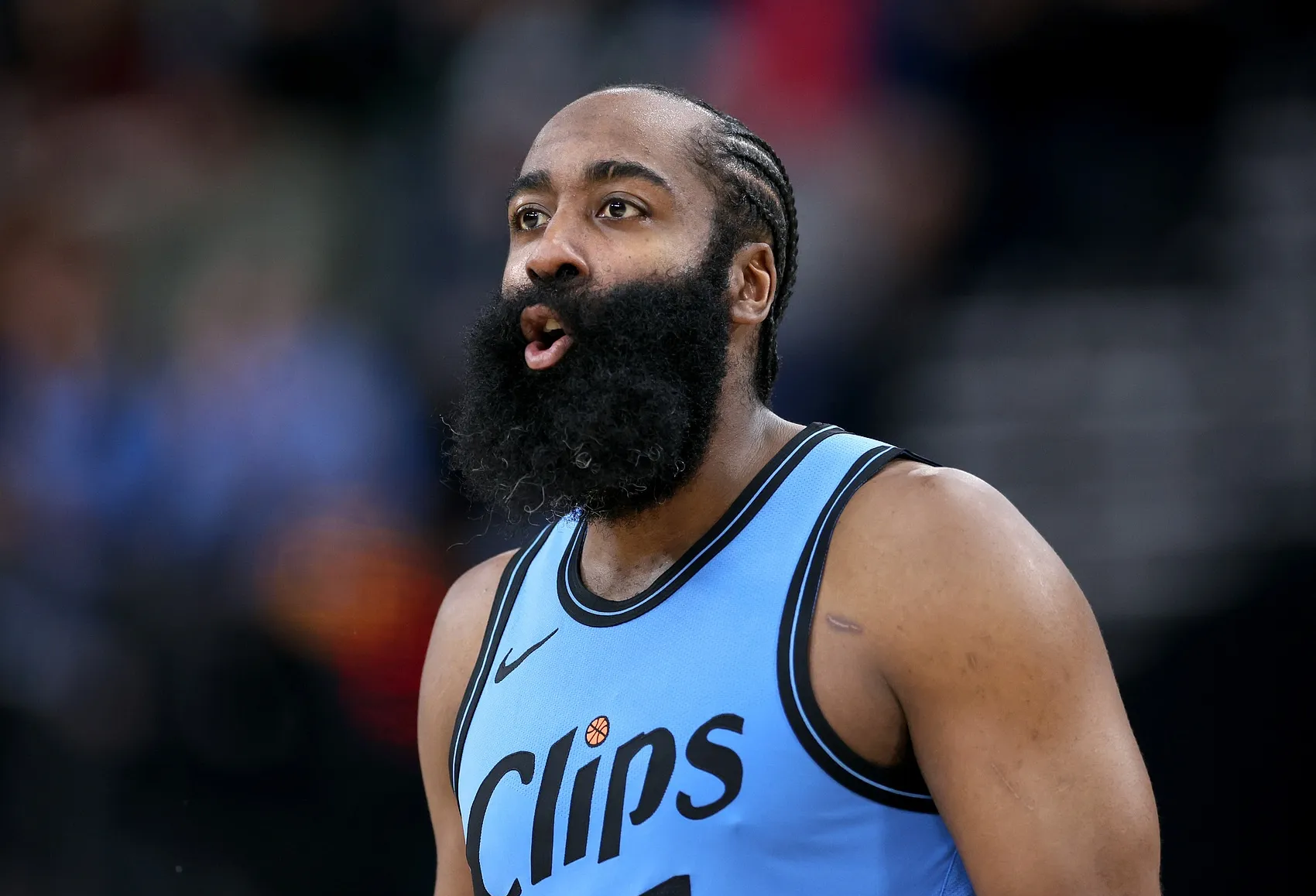 独行侠轻取猛龙，哈登打破历史纪录的简单介绍