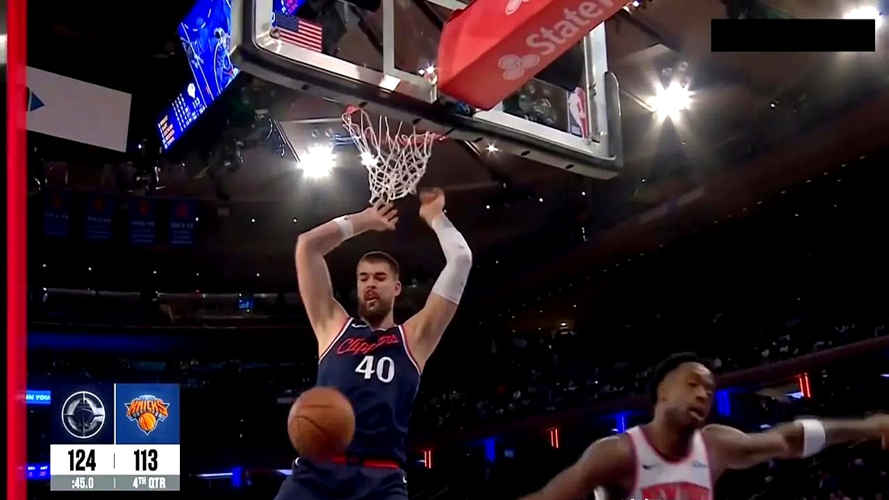 快船队主帅调整战术,迎战下一个对手 快船队主帅调整战术,迎战下一个对手