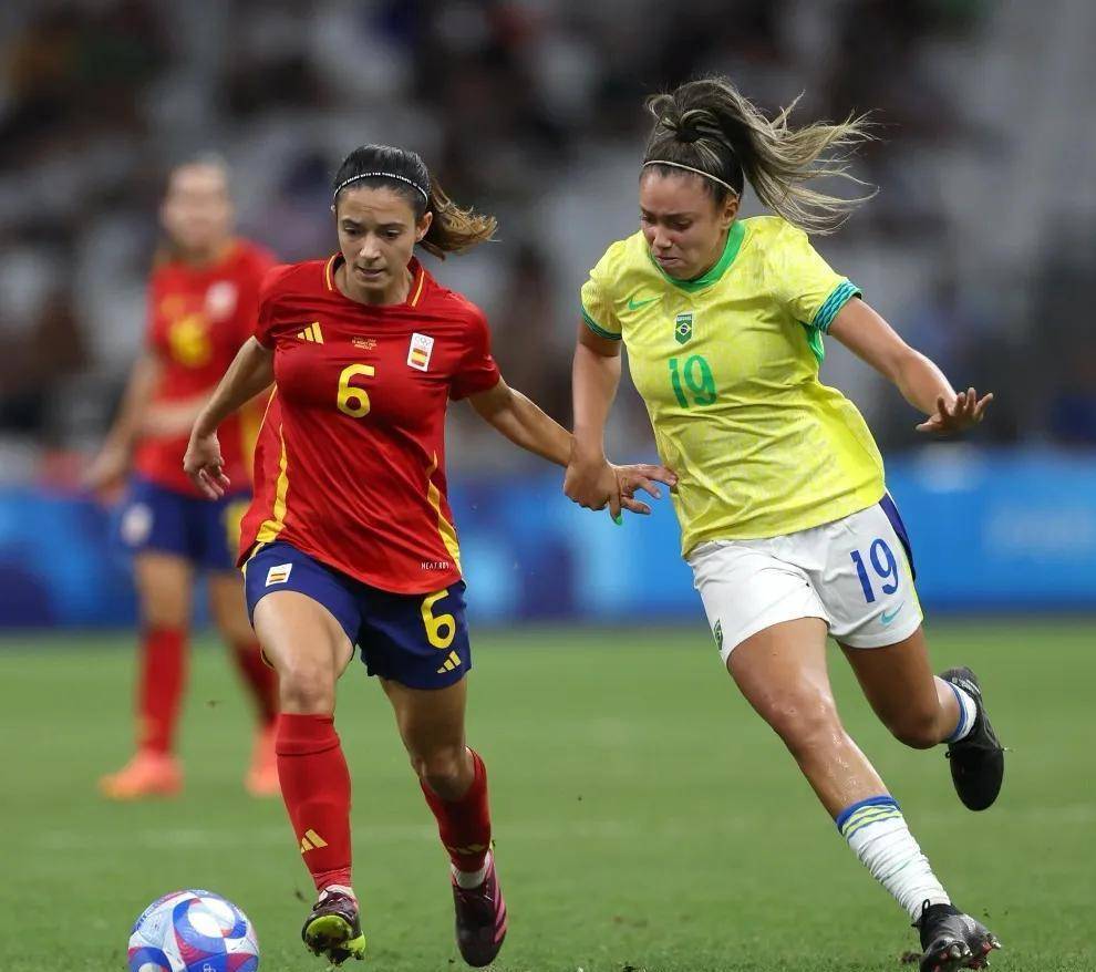 巴西女足备战南美赛