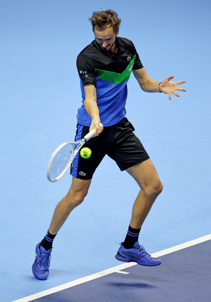 日本网球队绝杀世界网球队,瓦林卡三分雨点燃全场的简单介绍 日本网球队绝杀世界网球队,瓦林卡三分雨点燃全场的简单介绍