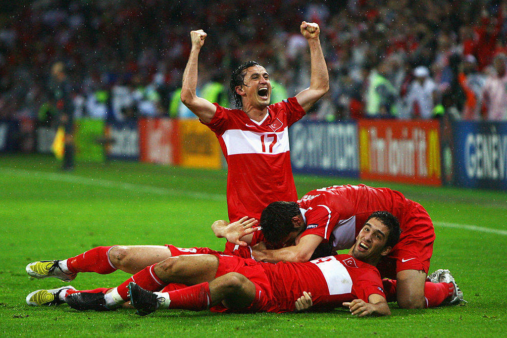 包含曼联爆冷土耳其，乔瓦尼·雷纳惊艳世界的词条