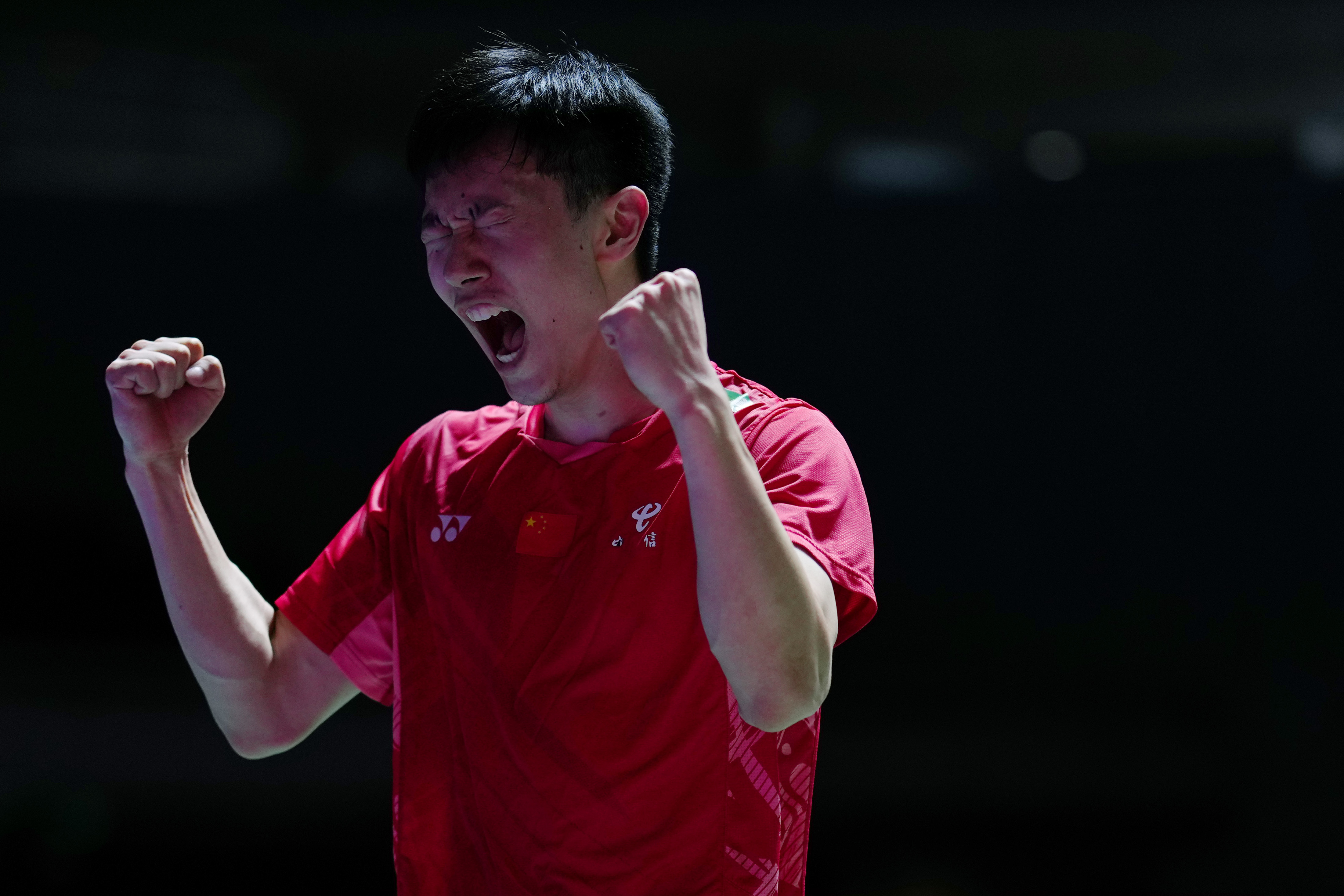 包含日本羽毛球队绝杀英格兰羽毛球队，安赛龙关键制胜的词条