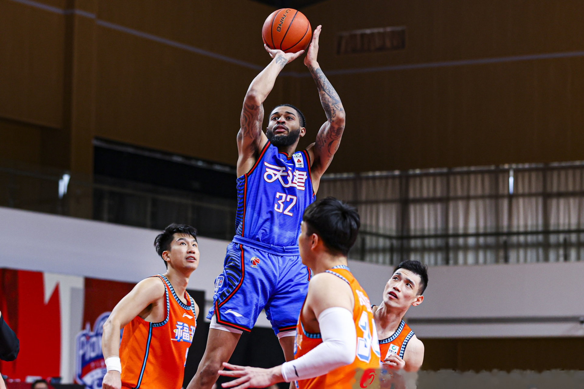 新疆队横扫骑士,赵继伟带队取胜的简单介绍 新疆队横扫骑士,赵继伟带队取胜的简单介绍