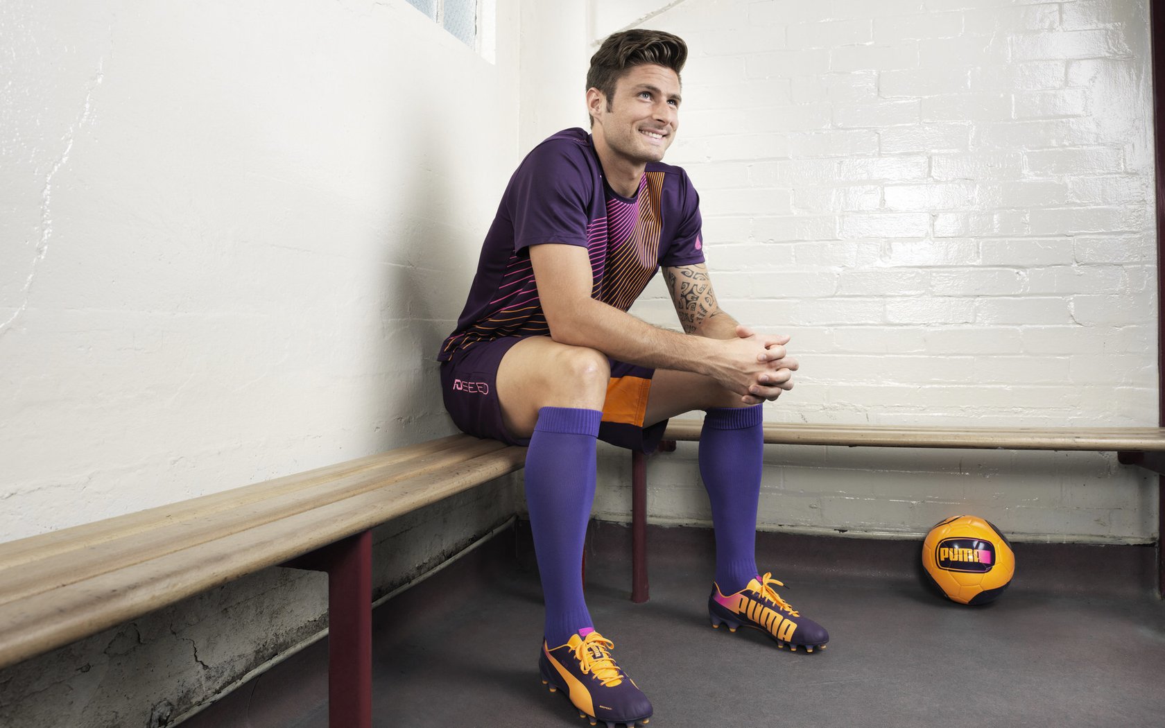 冰与火之歌,当布克的防守寒流冻结爵士,上海队的火焰如何被强行熄灭?